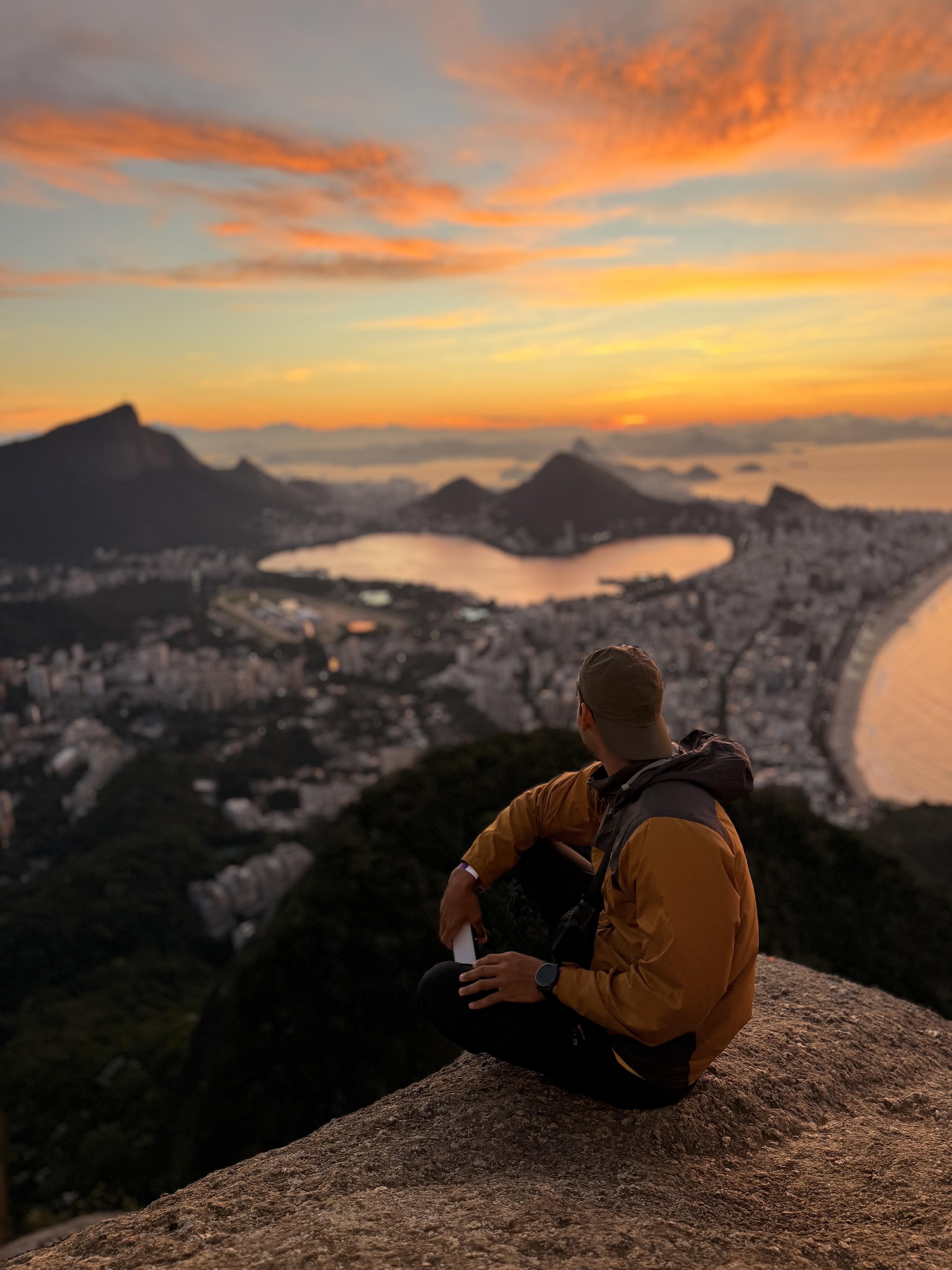 Nascer do Sol – Morro Dois Irmãos